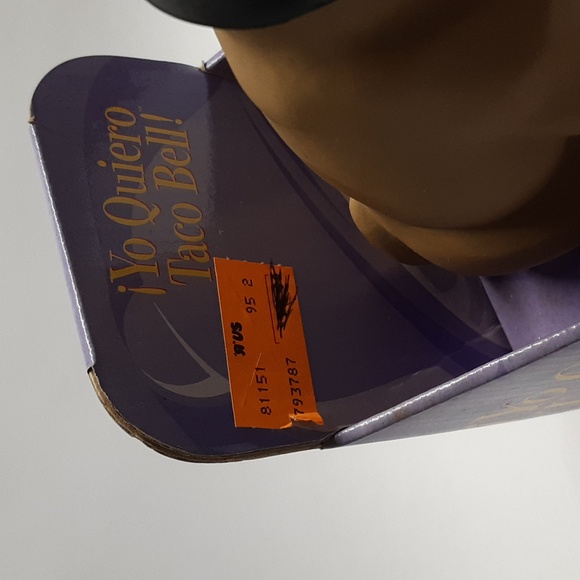 Taco Bell Chihuahua Dog Figurine - Brown - Picture 6 of 6